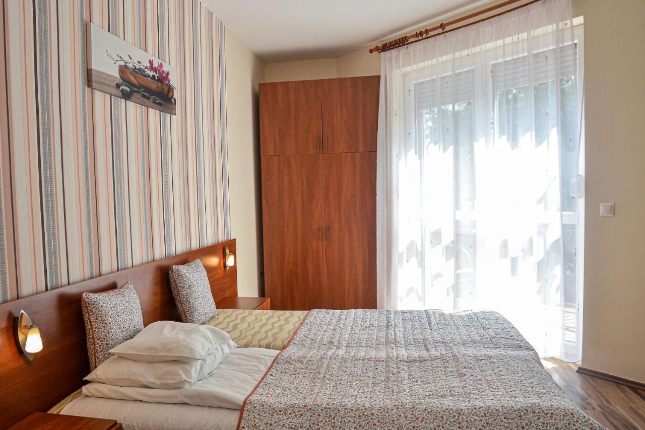 Apartman Otto Hajdúszoboszló Esterno foto