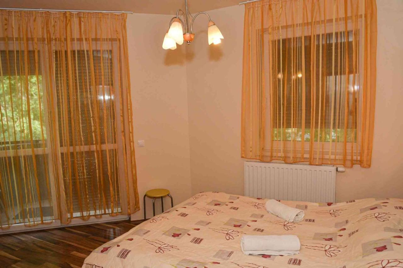 Apartman Otto Hajdúszoboszló Esterno foto