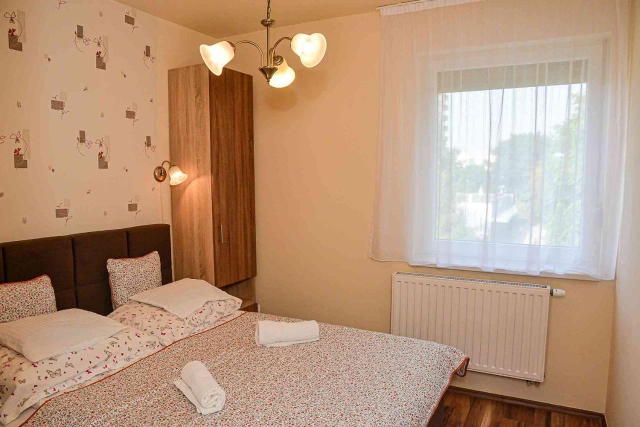 Apartman Otto Hajdúszoboszló Esterno foto