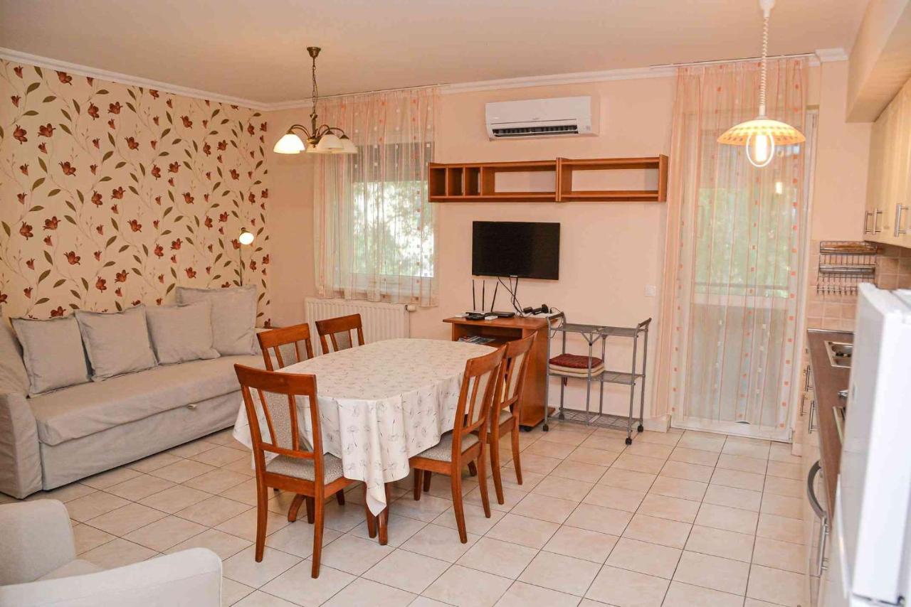 Apartman Otto Hajdúszoboszló Esterno foto
