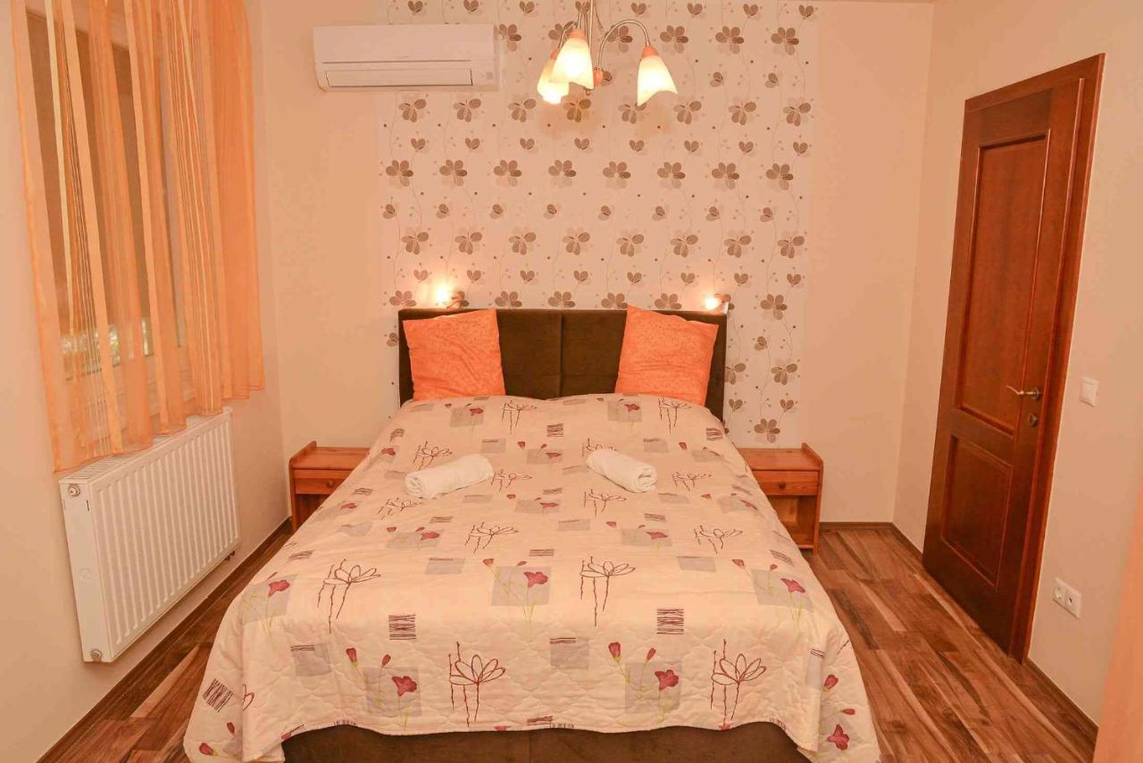 Apartman Otto Hajdúszoboszló Esterno foto