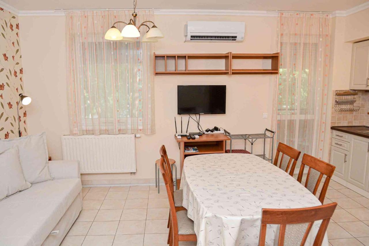 Apartman Otto Hajdúszoboszló Esterno foto