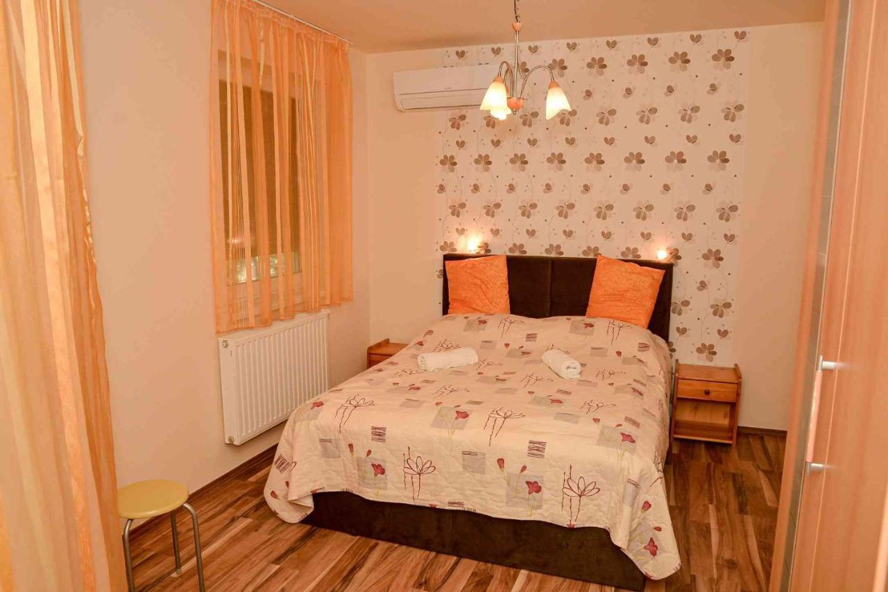 Apartman Otto Hajdúszoboszló Esterno foto