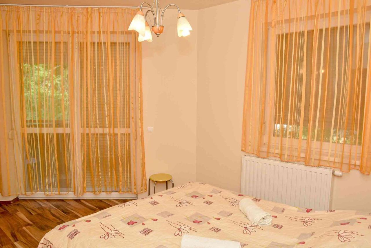 Apartman Otto Hajdúszoboszló Esterno foto