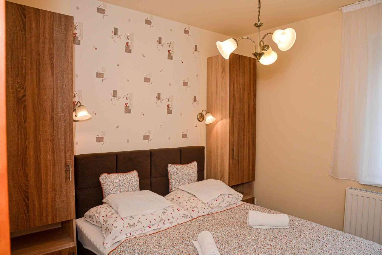 Apartman Otto Hajdúszoboszló Esterno foto